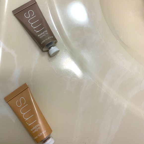 Barely used RMS eye light✨ - Picture 1 of 2